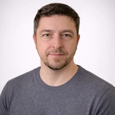John Castellese headshot
